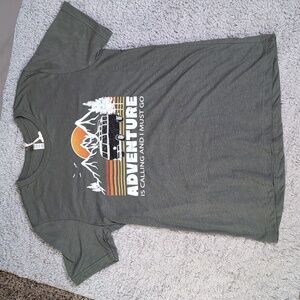 various sizes- Adventure is Calling Retro | Short Sleeve Graphic Tee- NWT